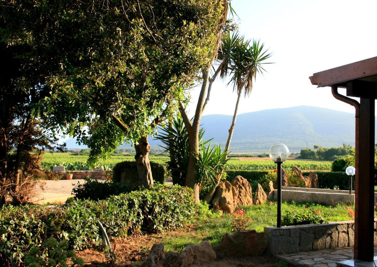 Agriturismo Da Pina Porto Conte Eksteriør billede