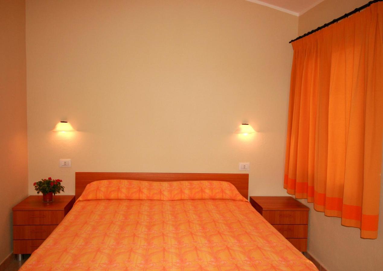 Agriturismo Da Pina Porto Conte Eksteriør billede
